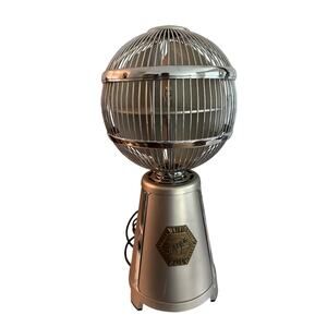 Fanimation FP3320 Retro Oscillating Desk Fan Vintage Style Silver Works Tested